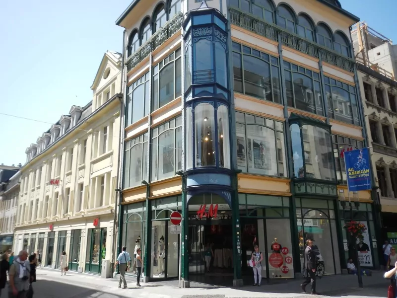 retailer en centre-ville de Luxembourg